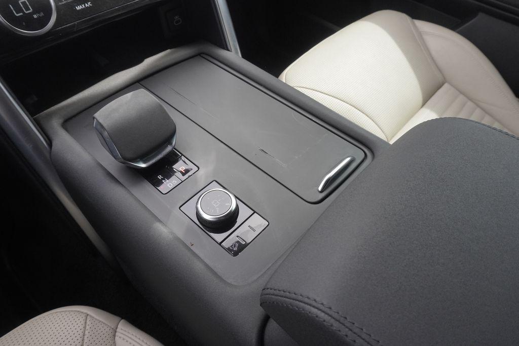 used 2021 Land Rover Discovery car, priced at $26,236