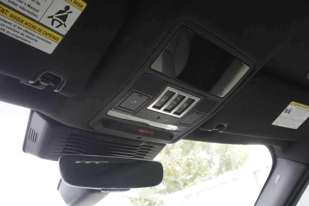 used 2021 Land Rover Discovery car, priced at $26,236