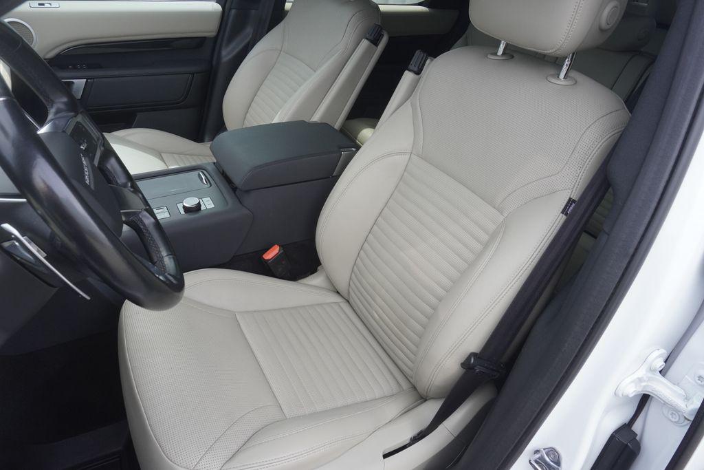 used 2021 Land Rover Discovery car, priced at $26,236