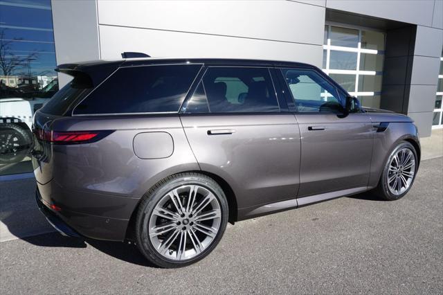 new 2025 Land Rover Range Rover Sport car, priced at $106,550