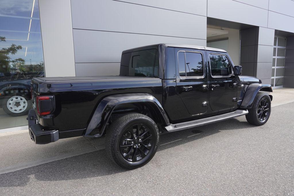 used 2021 Jeep Gladiator car, priced at $28,400