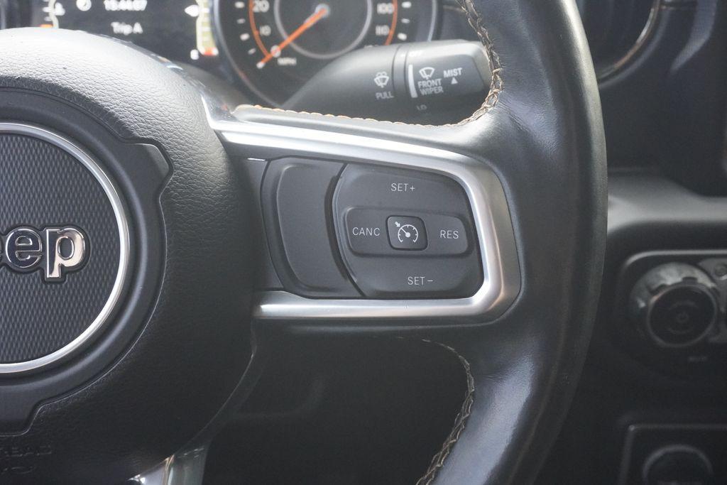 used 2021 Jeep Gladiator car, priced at $28,400