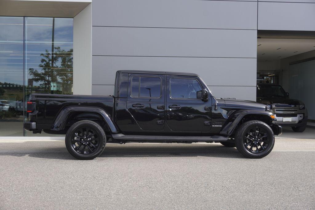 used 2021 Jeep Gladiator car, priced at $28,400