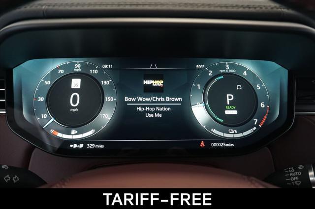 new 2025 Land Rover Range Rover Sport car, priced at $109,875