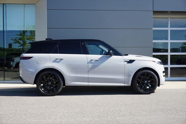 new 2025 Land Rover Range Rover Sport car, priced at $109,875