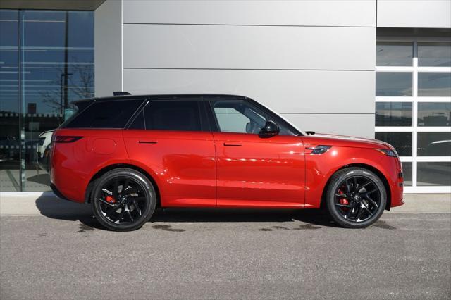 new 2025 Land Rover Range Rover Sport car, priced at $105,345