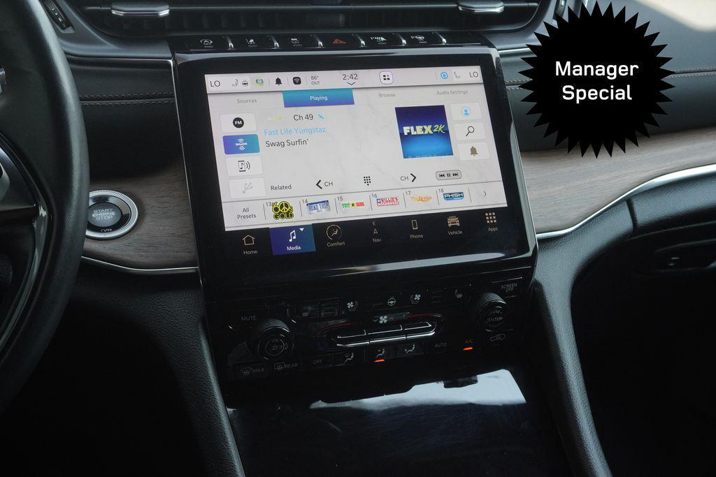 used 2023 Jeep Grand Cherokee car, priced at $39,683