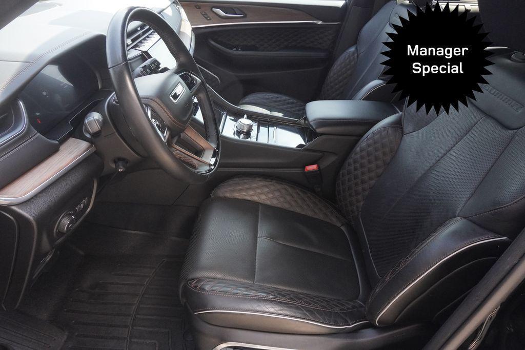 used 2023 Jeep Grand Cherokee car, priced at $39,683