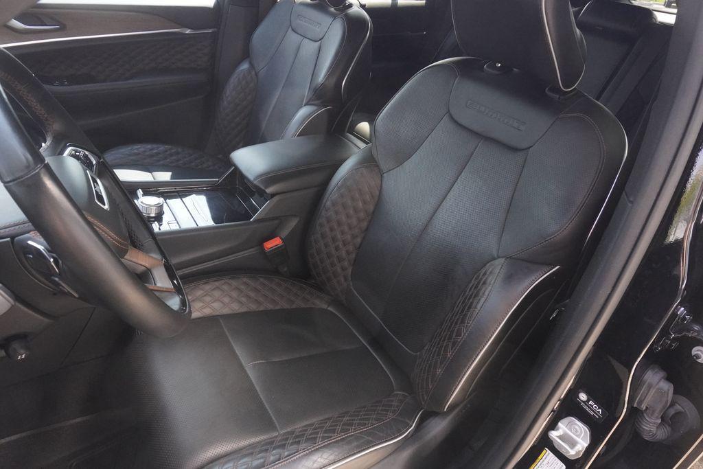 used 2023 Jeep Grand Cherokee car, priced at $44,387