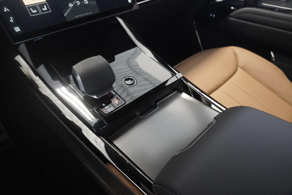 new 2025 Land Rover Range Rover Sport car, priced at $114,600