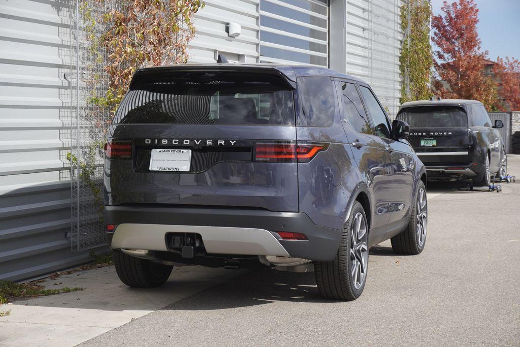 new 2025 Land Rover Discovery car, priced at $69,788