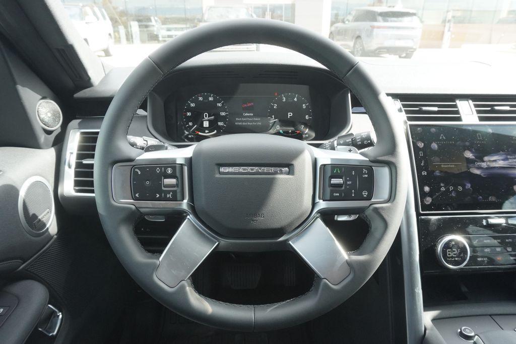 new 2025 Land Rover Discovery car, priced at $69,788