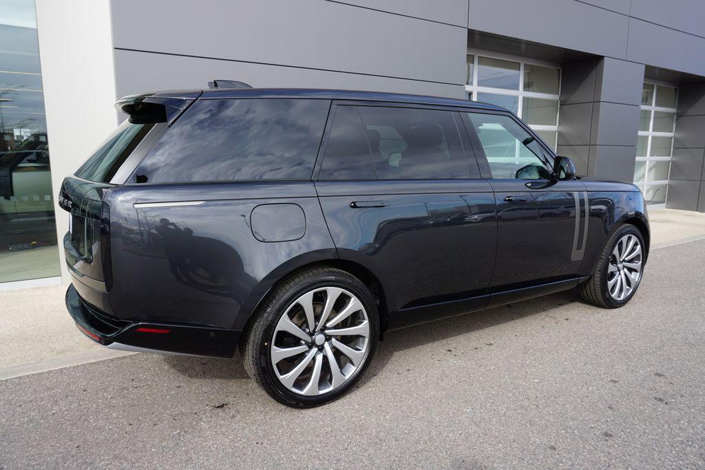 new 2025 Land Rover Range Rover car, priced at $157,070