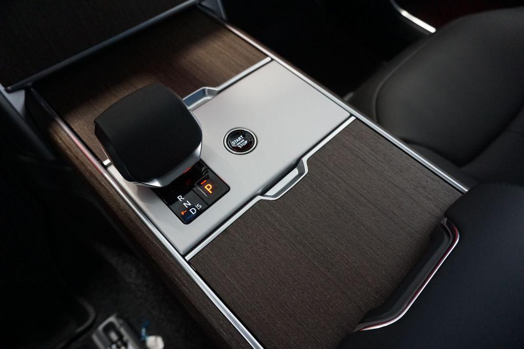 new 2025 Land Rover Range Rover car, priced at $157,070