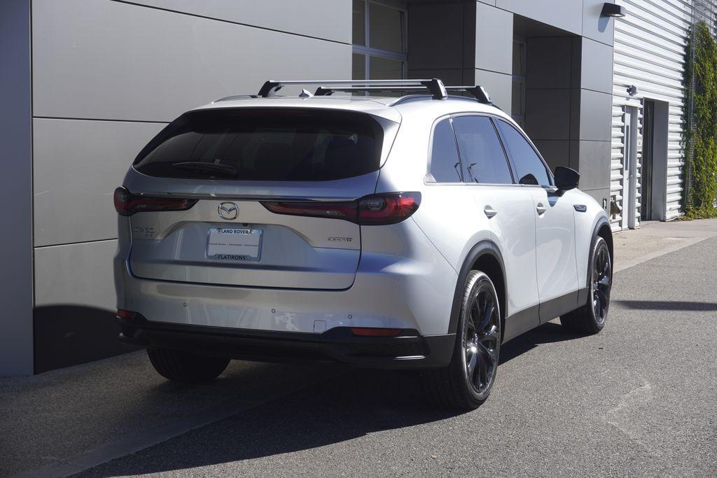 used 2025 Mazda CX-90 car, priced at $39,287