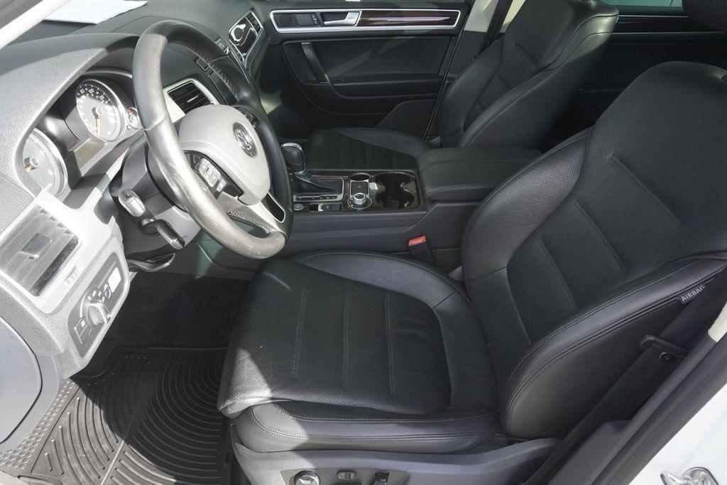 used 2016 Volkswagen Touareg car, priced at $22,900