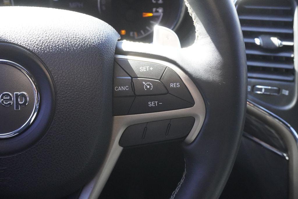 used 2015 Jeep Grand Cherokee car, priced at $14,783