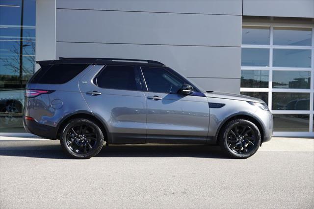 used 2018 Land Rover Discovery car, priced at $25,587