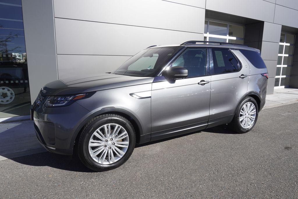 used 2017 Land Rover Discovery car, priced at $19,387
