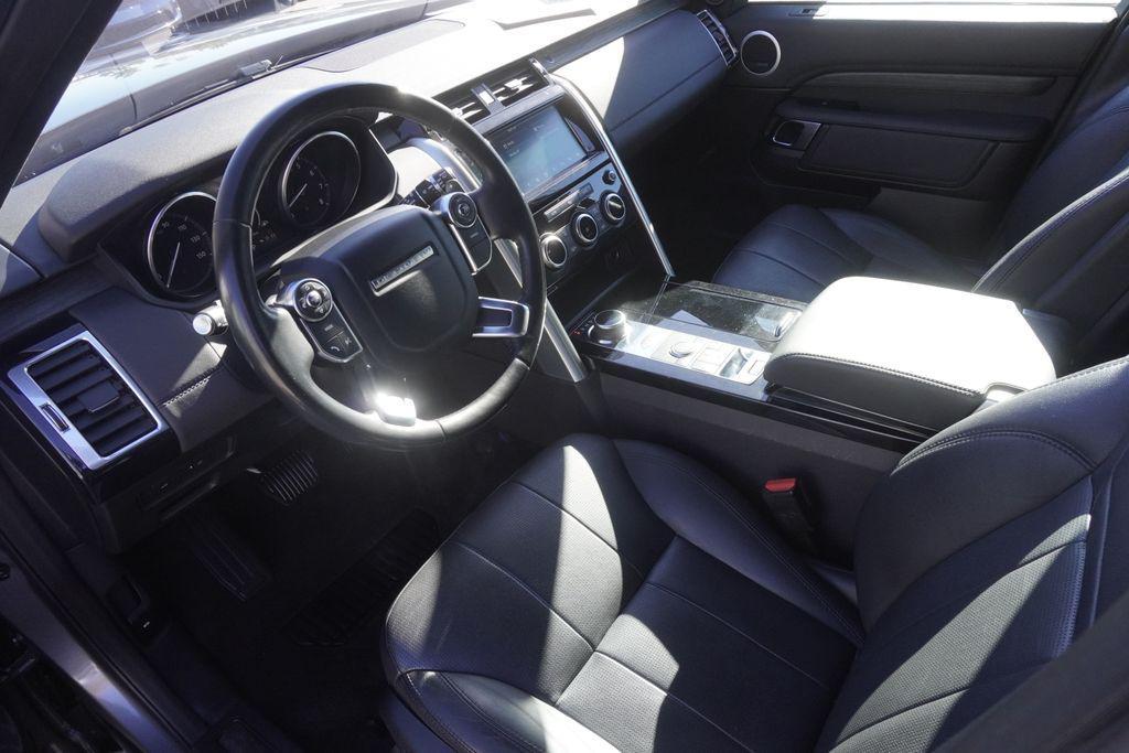 used 2017 Land Rover Discovery car, priced at $19,387