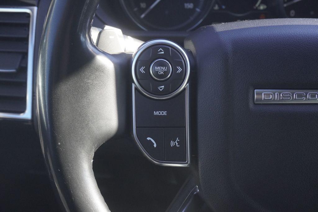 used 2017 Land Rover Discovery car, priced at $19,387