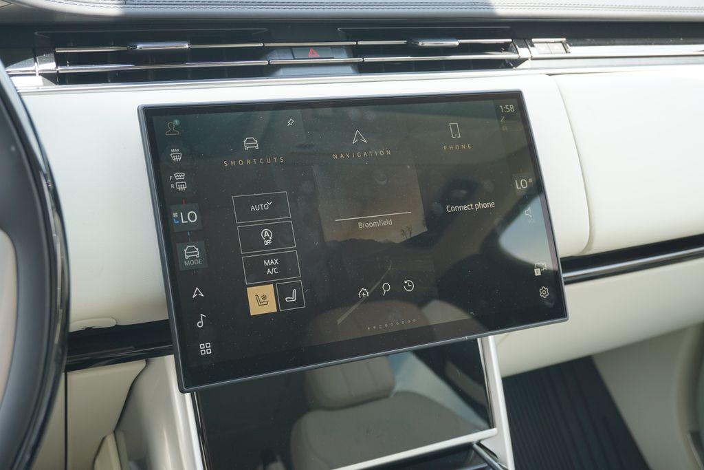 new 2025 Land Rover Range Rover car, priced at $123,505