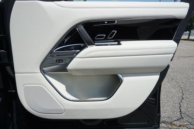 new 2025 Land Rover Range Rover car, priced at $123,505