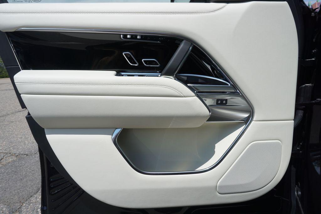 new 2025 Land Rover Range Rover car, priced at $123,505