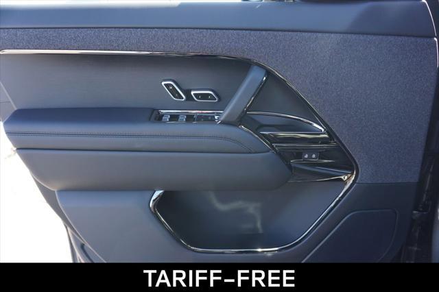 new 2025 Land Rover Range Rover Sport car, priced at $114,845