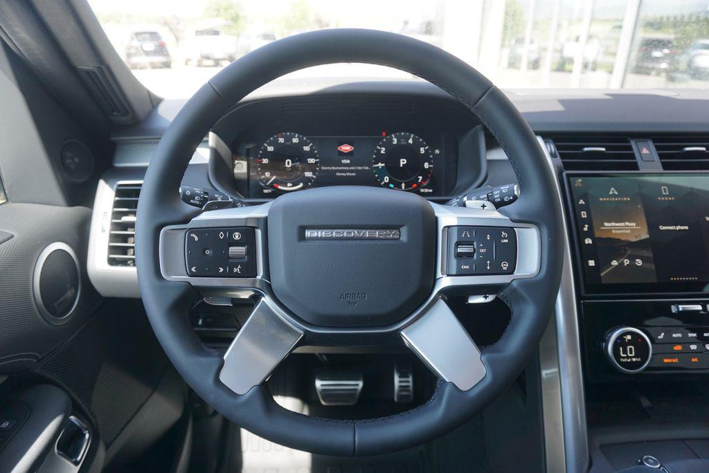 new 2025 Land Rover Discovery car, priced at $71,863