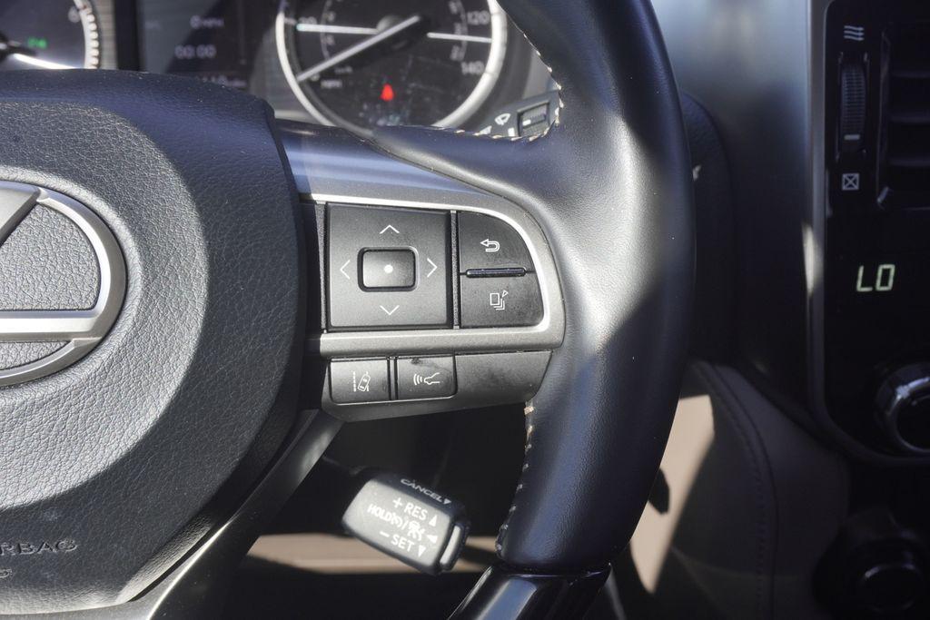 used 2022 Lexus GX 460 car, priced at $52,987