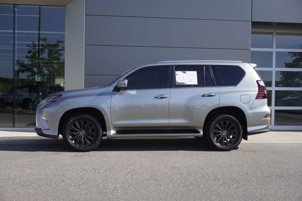 used 2022 Lexus GX 460 car, priced at $52,987