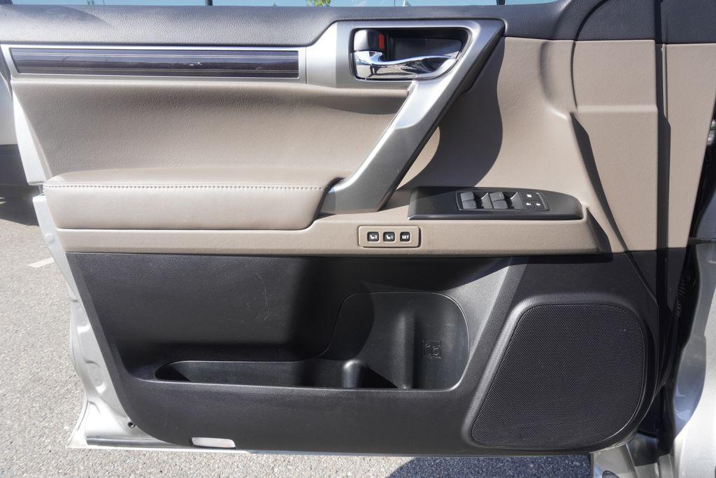 used 2022 Lexus GX 460 car, priced at $52,987