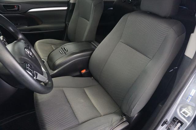 used 2018 Toyota Highlander car, priced at $22,300