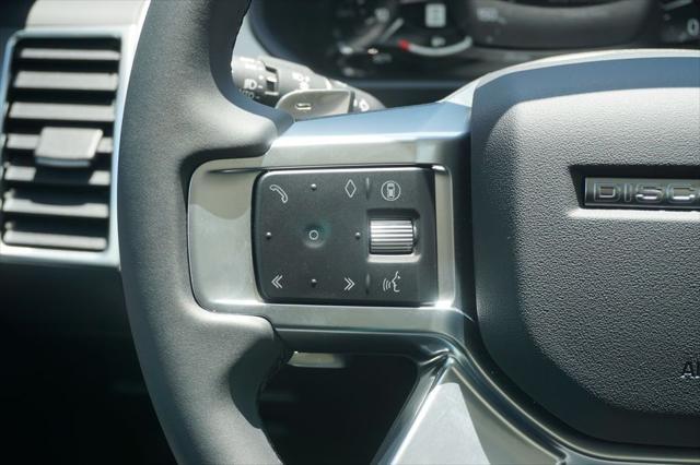 new 2025 Land Rover Discovery car, priced at $74,323