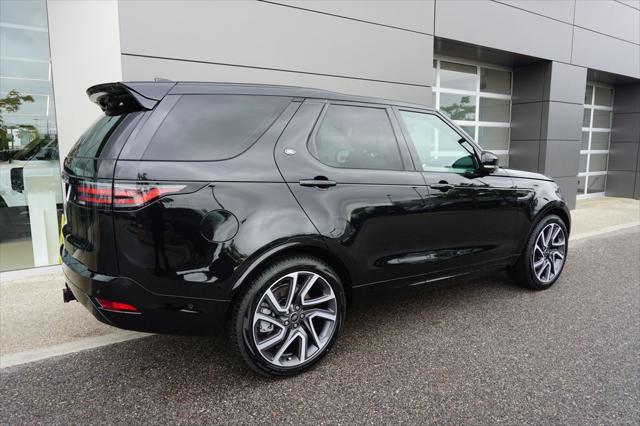 new 2025 Land Rover Discovery car, priced at $82,463