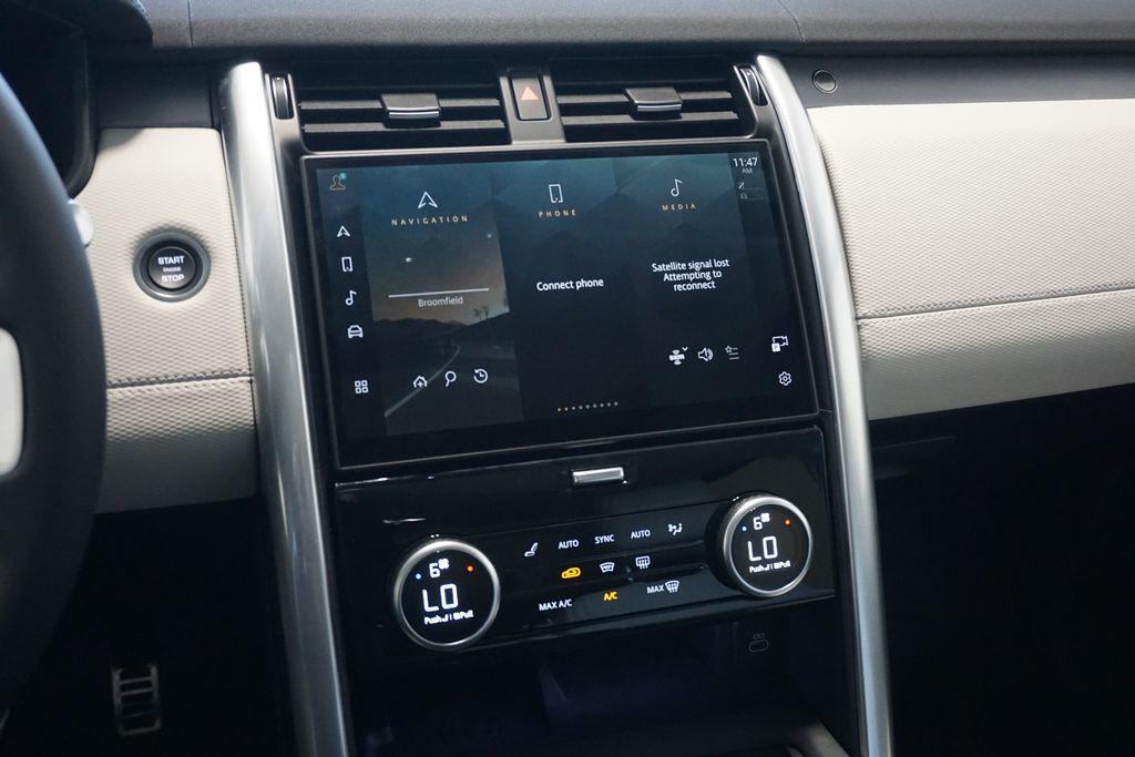 new 2025 Land Rover Discovery car, priced at $82,463