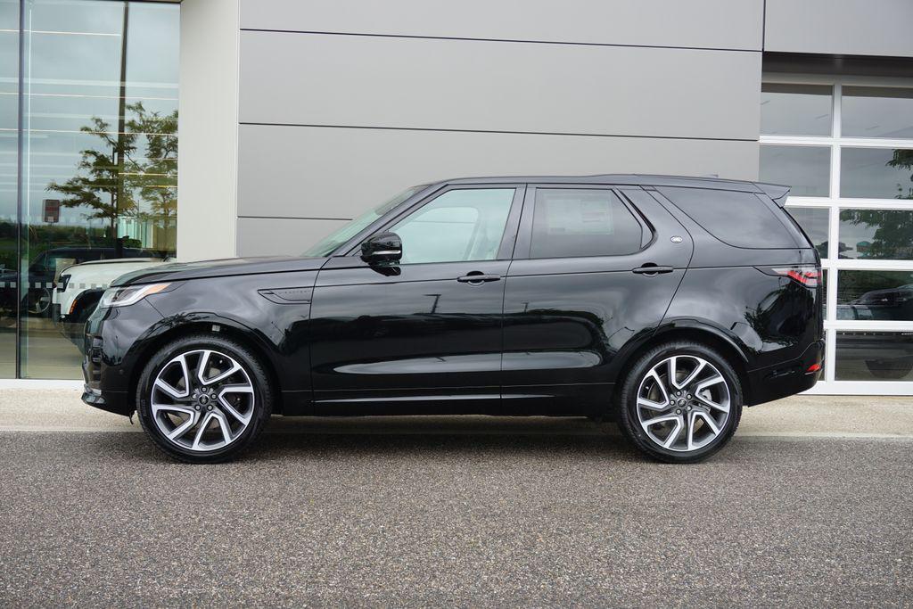 new 2025 Land Rover Discovery car, priced at $82,463