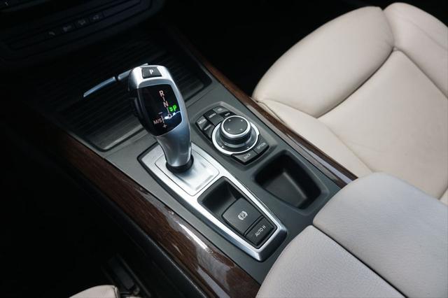 used 2013 BMW X5 car, priced at $9,800
