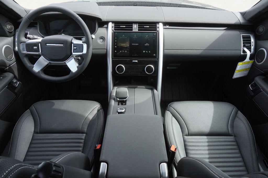 new 2025 Land Rover Discovery car, priced at $71,248