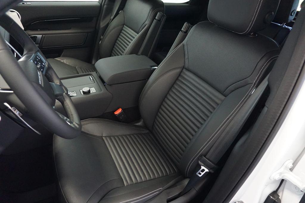 new 2025 Land Rover Discovery car, priced at $69,848