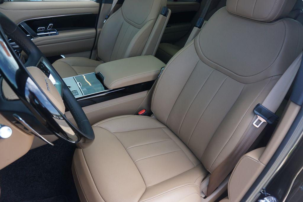 new 2025 Land Rover Range Rover car, priced at $133,440