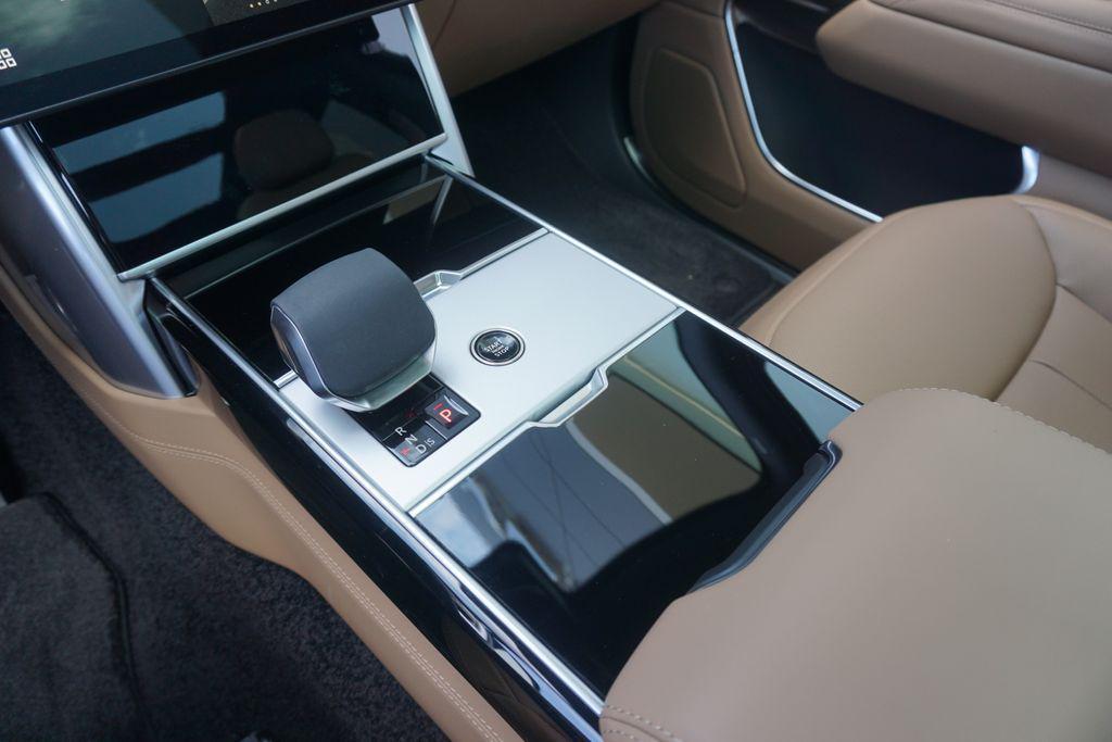 new 2025 Land Rover Range Rover car, priced at $133,440