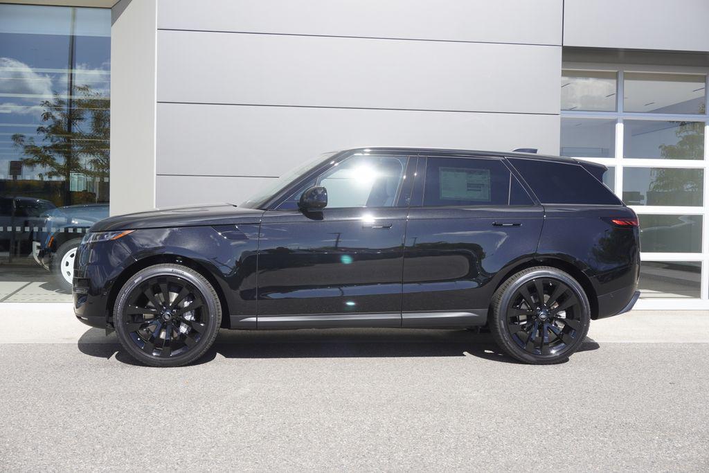 new 2025 Land Rover Range Rover Sport car, priced at $93,460
