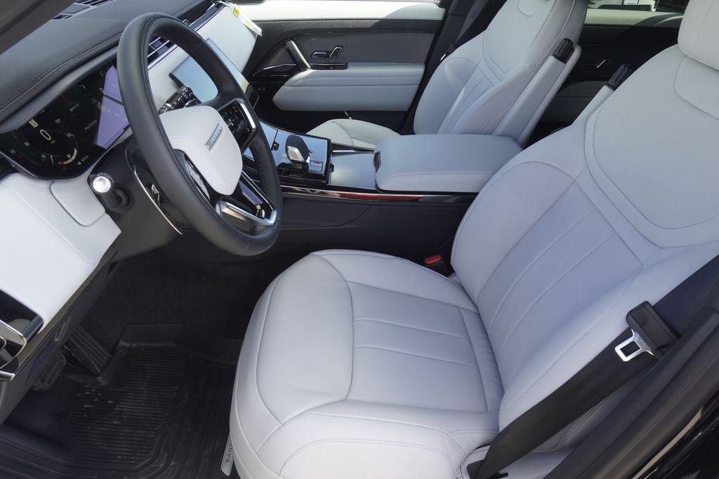 new 2025 Land Rover Range Rover Sport car, priced at $93,460