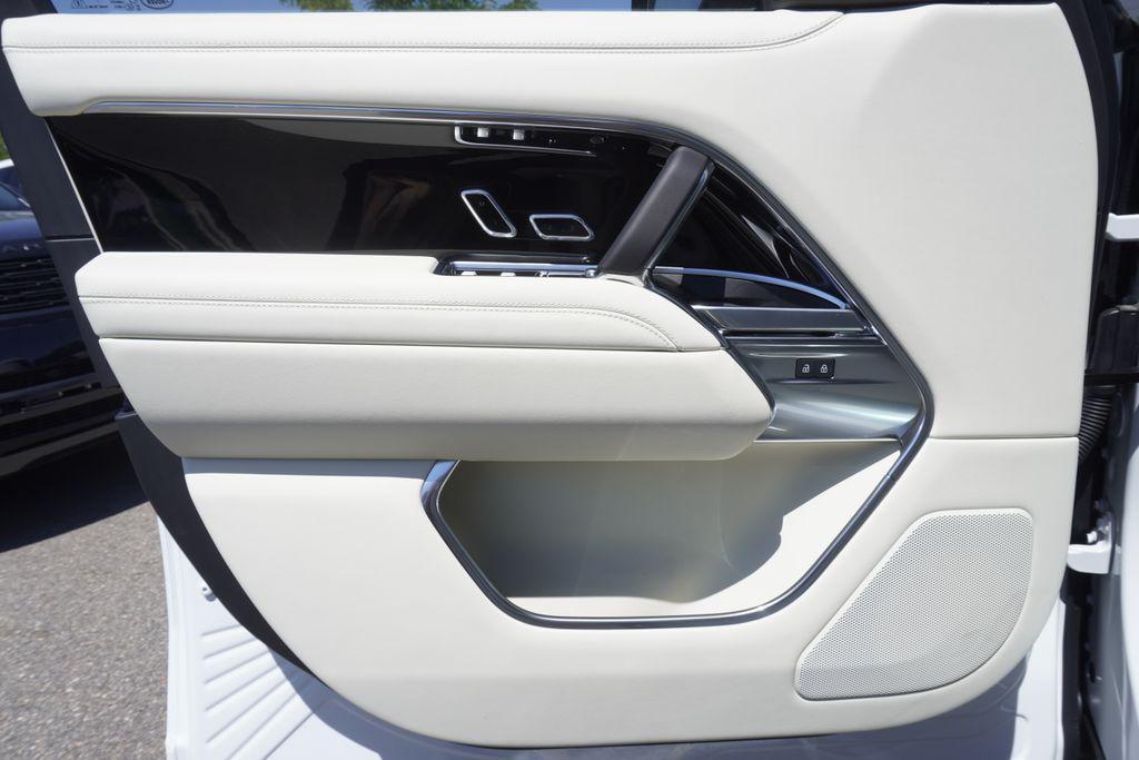 new 2025 Land Rover Range Rover car, priced at $155,290