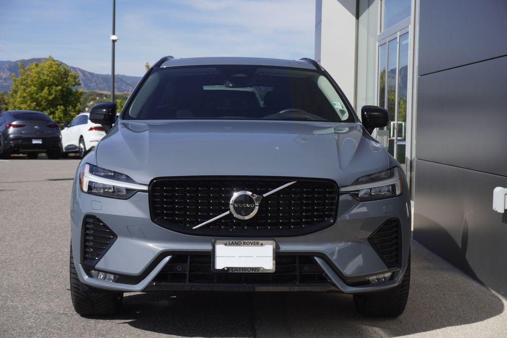 used 2023 Volvo XC60 car, priced at $40,387
