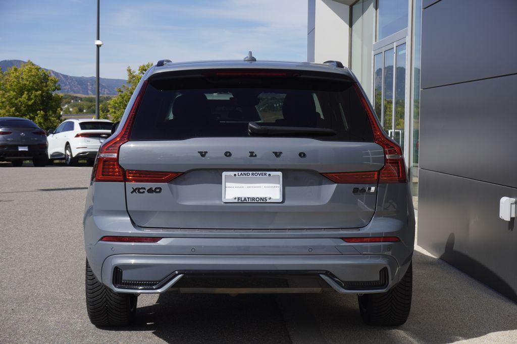 used 2023 Volvo XC60 car, priced at $40,387