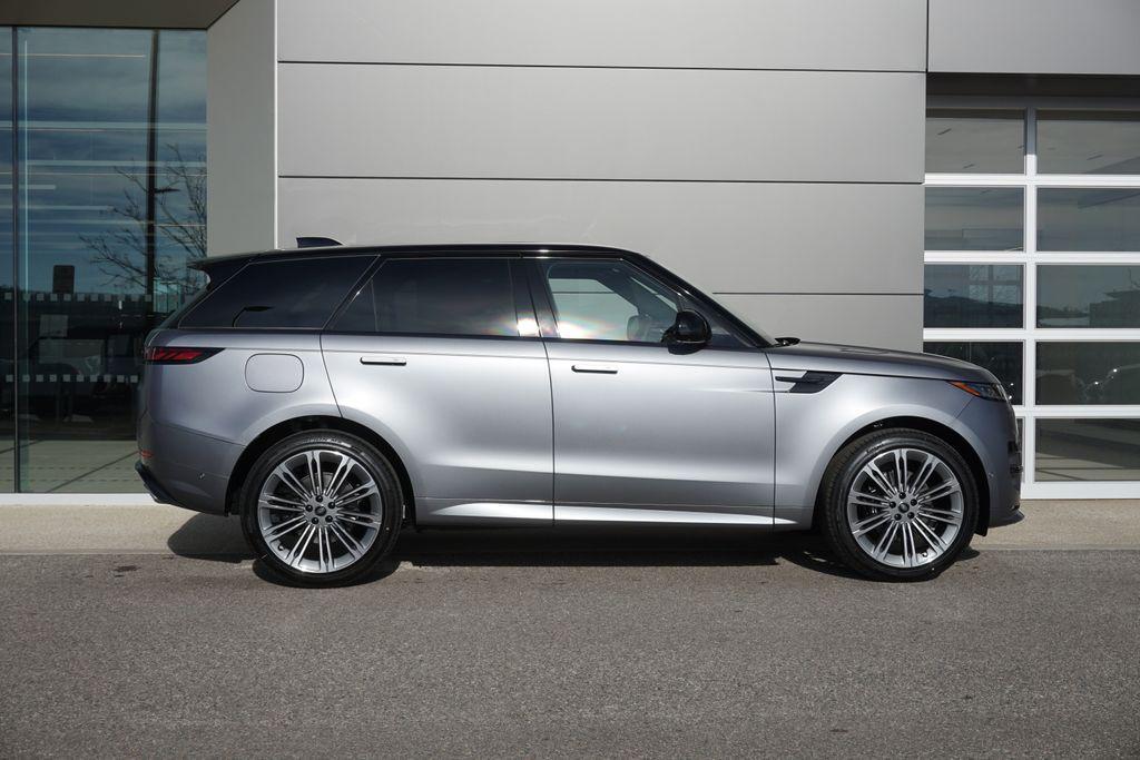 new 2025 Land Rover Range Rover Sport car, priced at $114,205