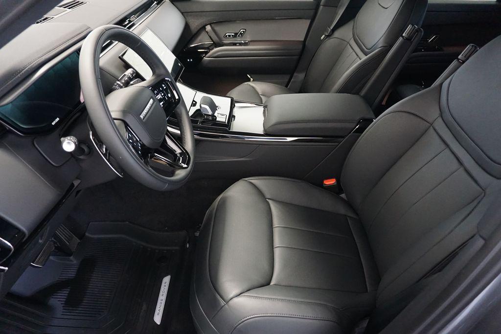 new 2025 Land Rover Range Rover Sport car, priced at $114,205